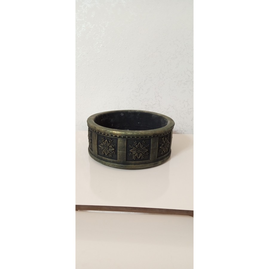 Gold desenli eskitme beton saksı 23*10 cm suya karşı 50 yıl garantili